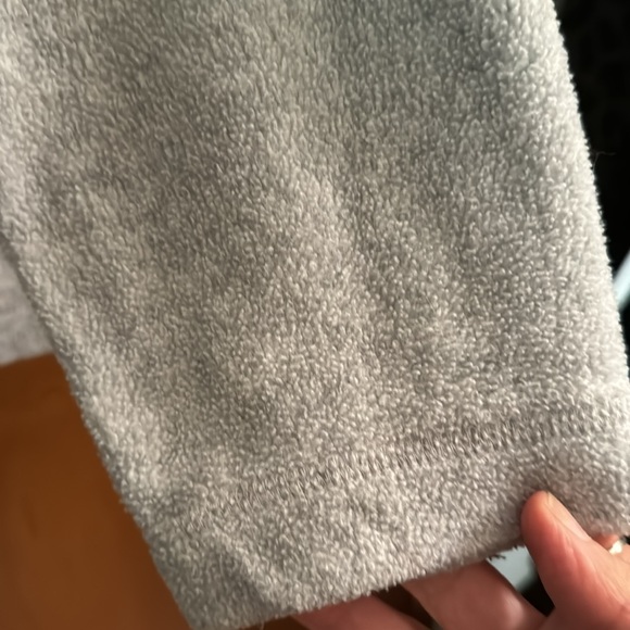 Pooh Hoodie Official Disney Wear - Picture 4 of 6